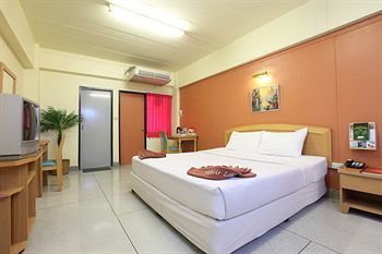 Grand Mandarin Latphrao 130 Khách sạn 2*